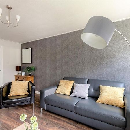 Stunning 1 Bed At Holyrood Palace & Arthurs Seat Edinburgh Exterior photo