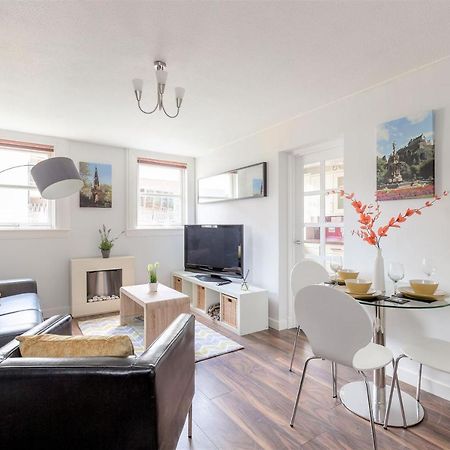 Stunning 1 Bed At Holyrood Palace & Arthurs Seat Edinburgh Exterior photo